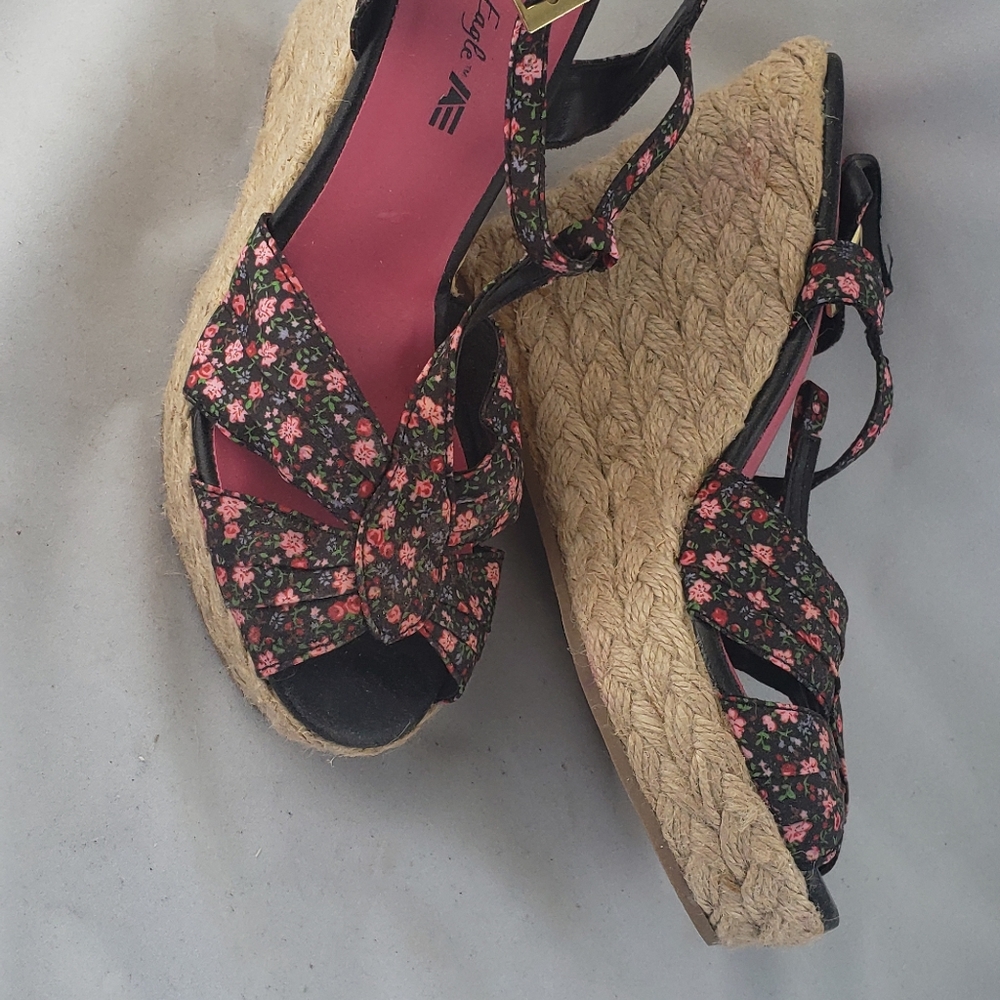 Women's Wedge